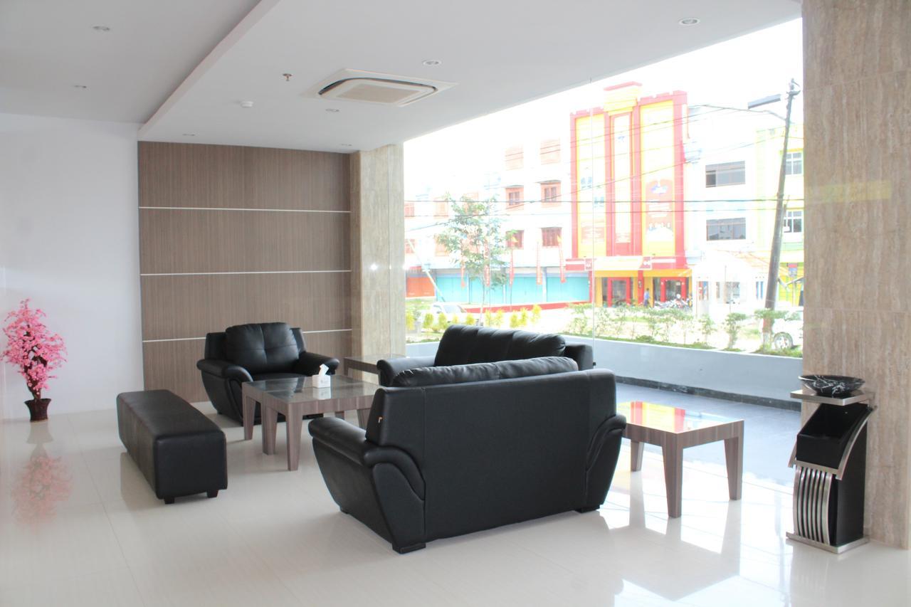 Amadeo Hotel Duri Exterior photo
